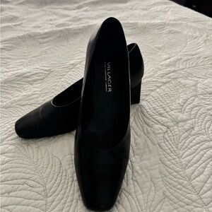 Liz Claiborne Villager Heels in Black